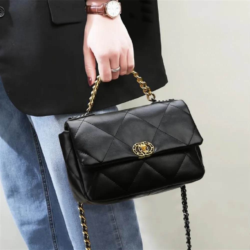 

Leather Head Layer Small Fragrance Bag Female Texture Diamond Chain One Shoulder Crossbody Bag Retro Portable Small Square Bag