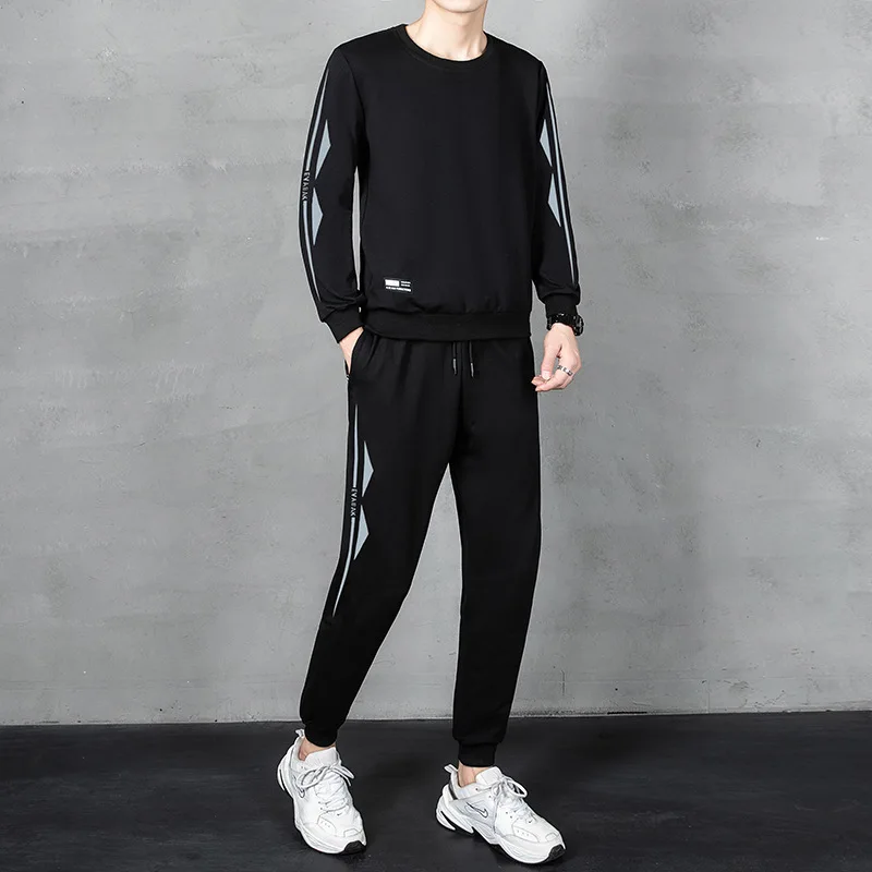 

Спортивный и удобный костюм мужской свитер с круглым вырезом и длинным рукавом свободные брюки с ногами комплект из двух предметов мужской ...