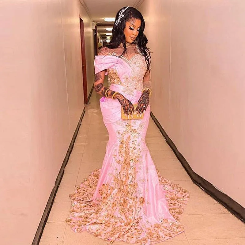 

Gorgeous Pink Prom Dresses Mermaid Applique Aso Ebi Crystals Beaded Prom Gowns Long Sexy Formal Party Dress Lace Up Custom Made