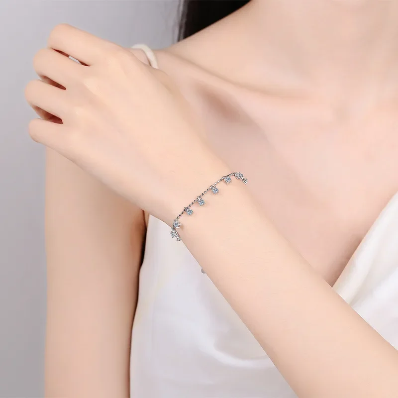 Браслет с муассанитом и бриллиантами