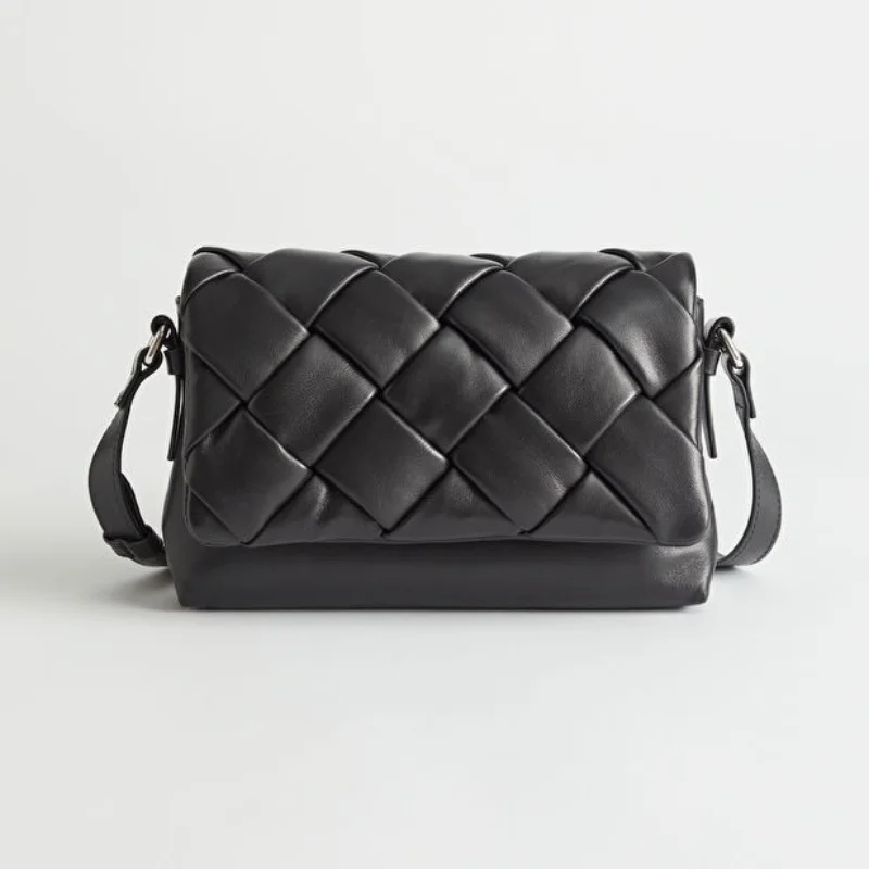 

Designer niche new high-end woven western-style personalized women's bag, fashionable and versatile crossbody underarm bag