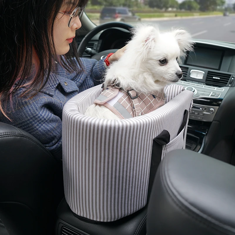 

2022 Portable Dog Car Bed For Small Dog Cat Travel Central Control Car Safety Pet Seat Transport Nonslip Dog Carrier Protector