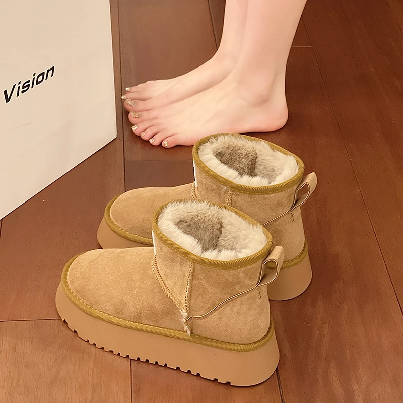 Обувь Белые сапоги до середины икры. Зимняя обувь. Австралийские сапоги. Женские