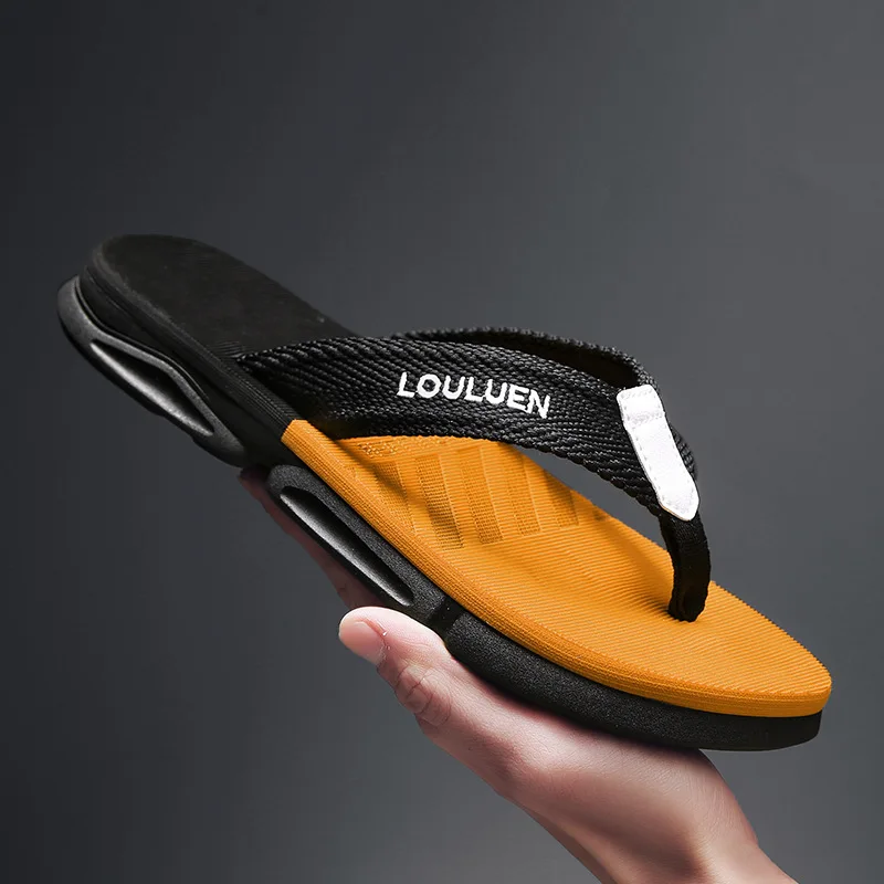 

Summer Massage Silk Word Drag Cool European Fashion Clamp Feet Beach Relief Totem Big Size Men Flip Flops Business Slippers