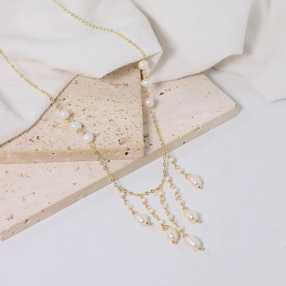 Ожерелье с подвеской из натурального пресноводного жемчуга и рисового бисера