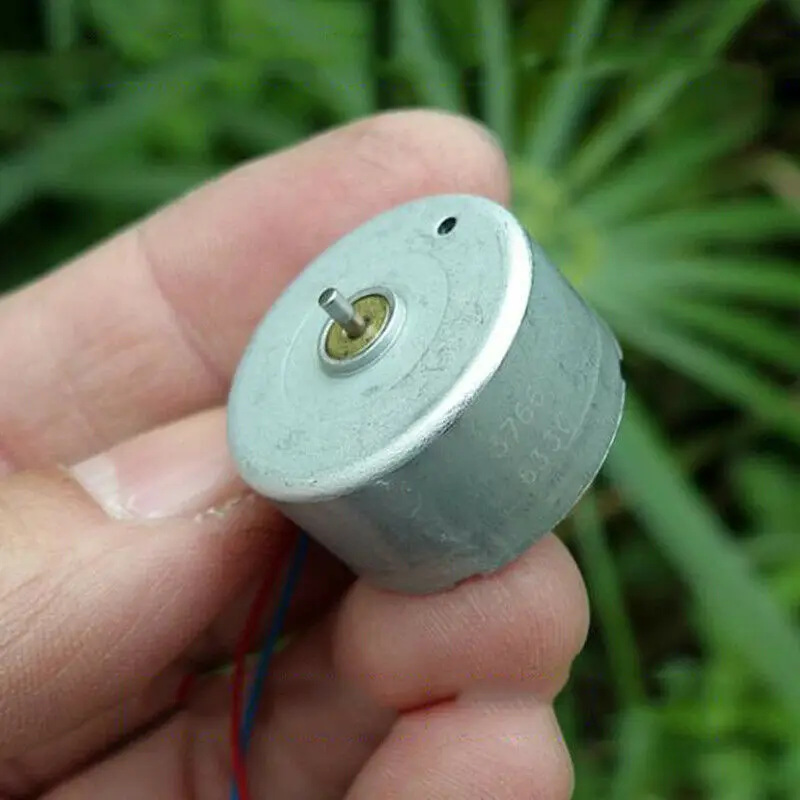 

Nidec RF-300CA Micro DC Motor 5V 6V 9V 6500RPM Mini 24mm Mute Round Solar Power Electric Spindle Motor DIY Hobby Toy Fan Model