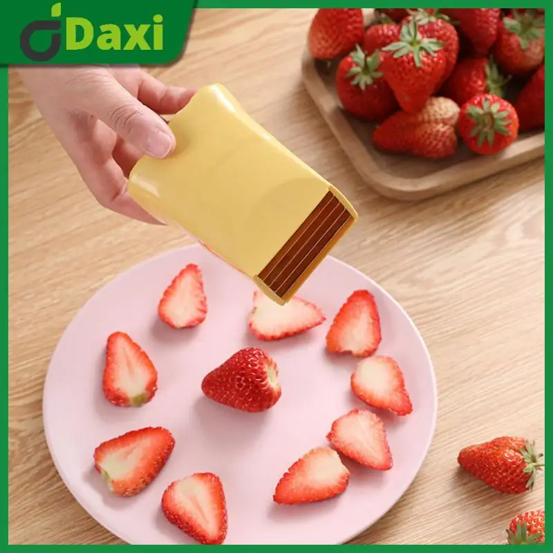 

Stainless Steel Kitchen Gadget Strawberry Banana Egg Cutting Slicer Fruit Salad Fresh Fruit Platter Making Tool Creative