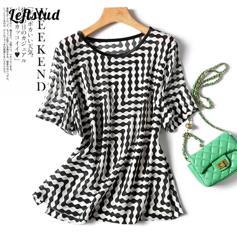 

Женская футболка в полоску, с круглым вырезом и коротким рукавом