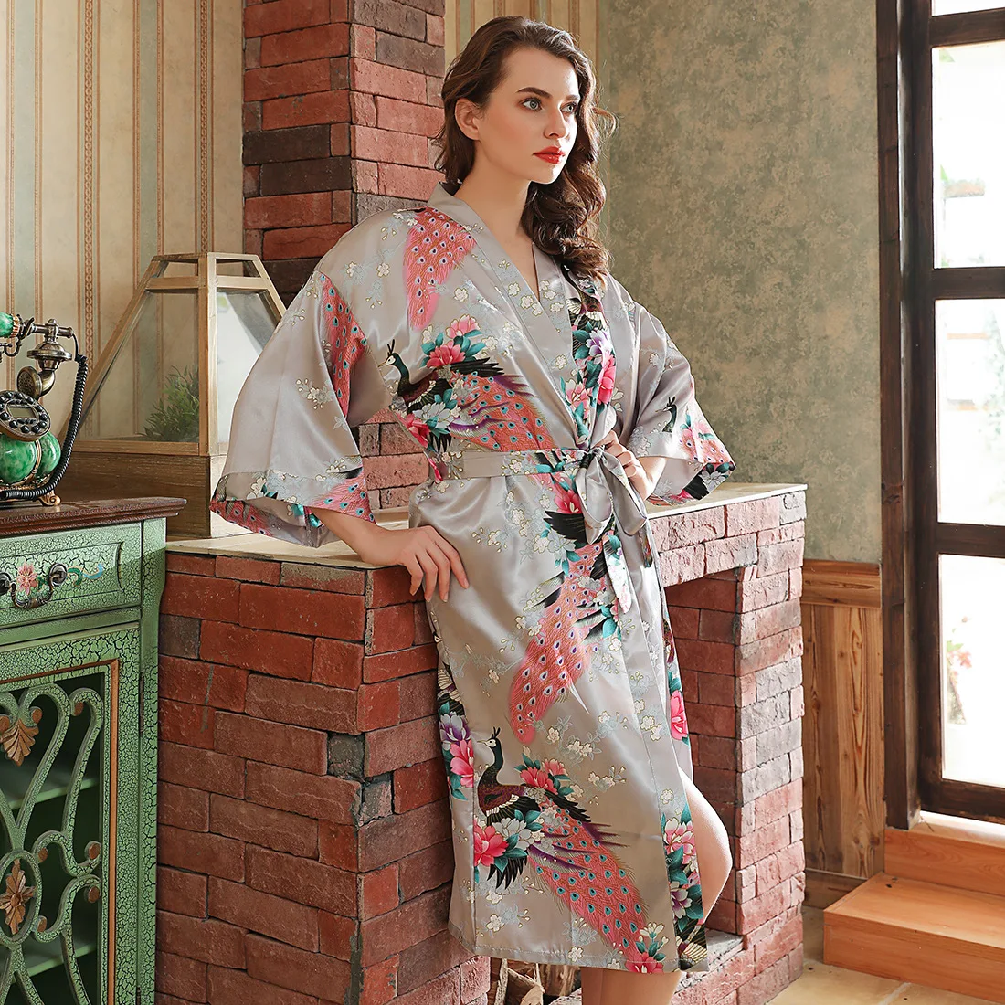 

Plus Size Long Robe Nightgown New Female Print Flower Peacock Kimono Bathrobe Gown Sleepwear Casual Satin Half Sleeve Home Dress