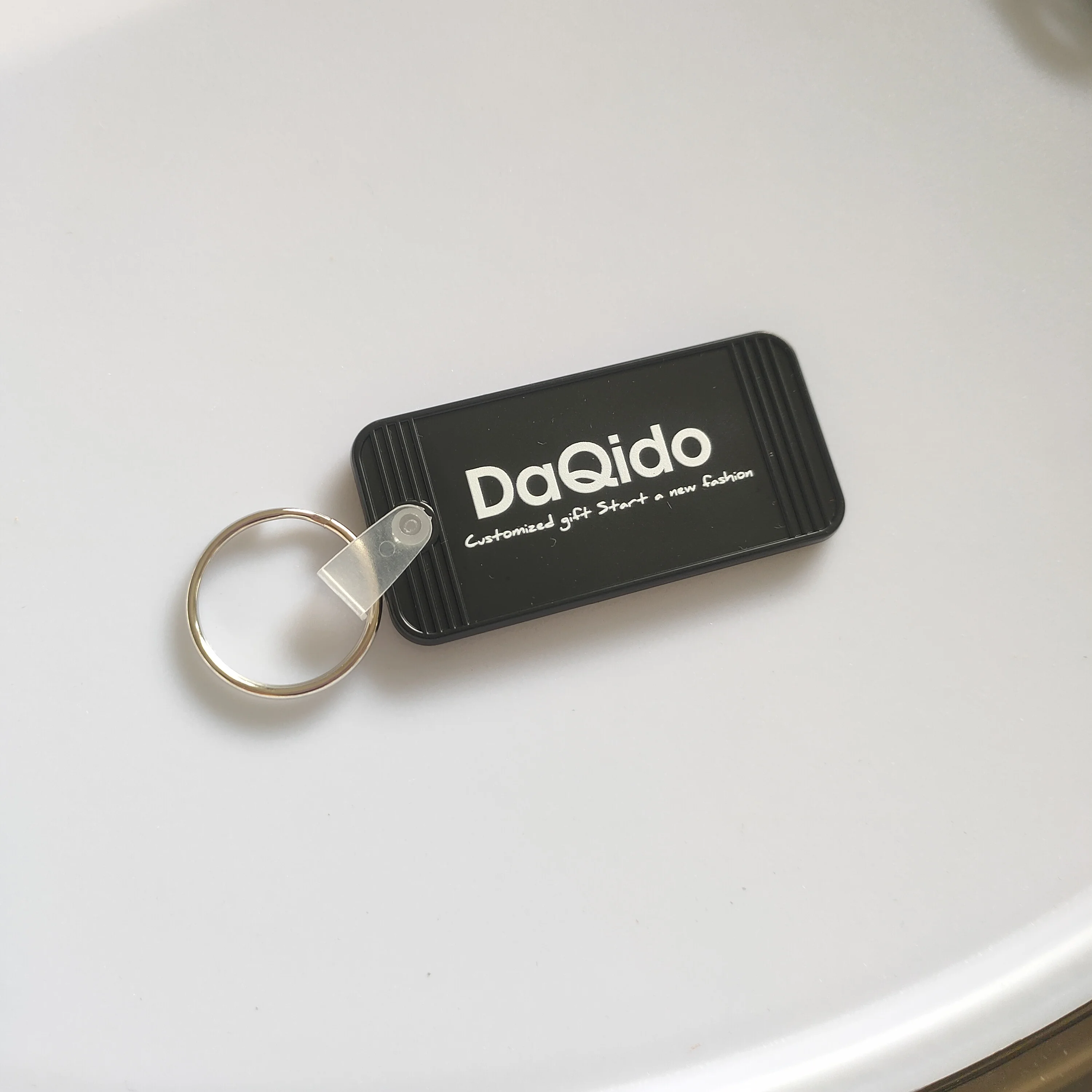 

Голографический Motel отельная бирка для ключа Custom брелоки с принтом