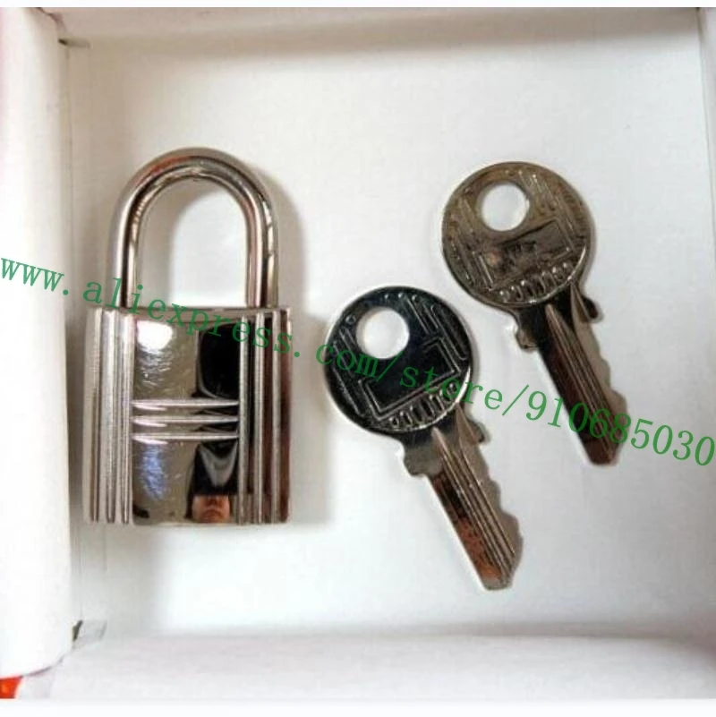 Bag Parts 1 Lock 2 Key Polished Silvery Padlock Replacement For Designer Women Handbag Lady Purse Also Necklace Pendant Charm