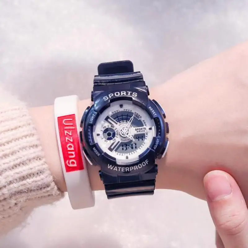 

Sport Watch Round Luminous Dial Casual Wrist Watches for Men Rubber Strap Fashionable Clock Waterproof Wrist Watch for Couples
