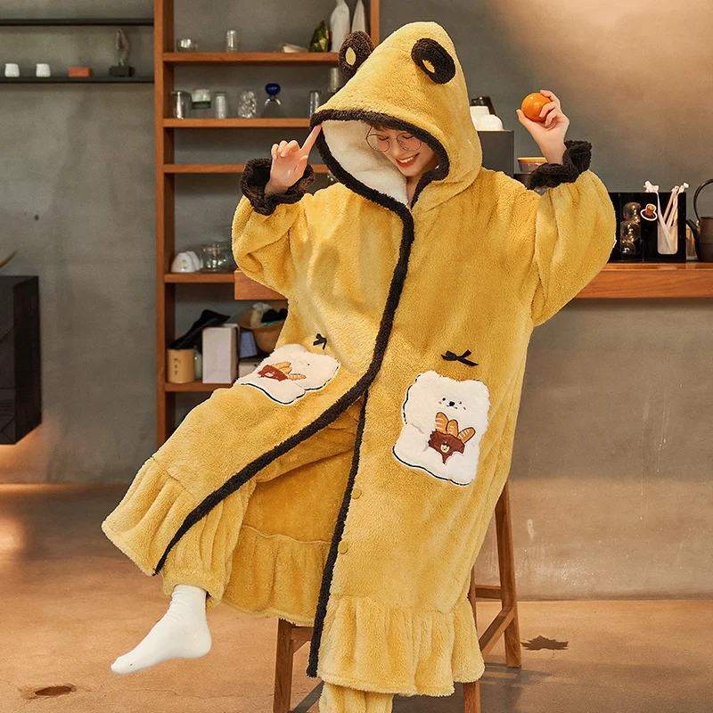 FUNISHI Inspissate Coral Fleece Cartoon Nightdress Winter Pajamas Loose Version Hooded Women Sleepwear Plus Size Pajama Set