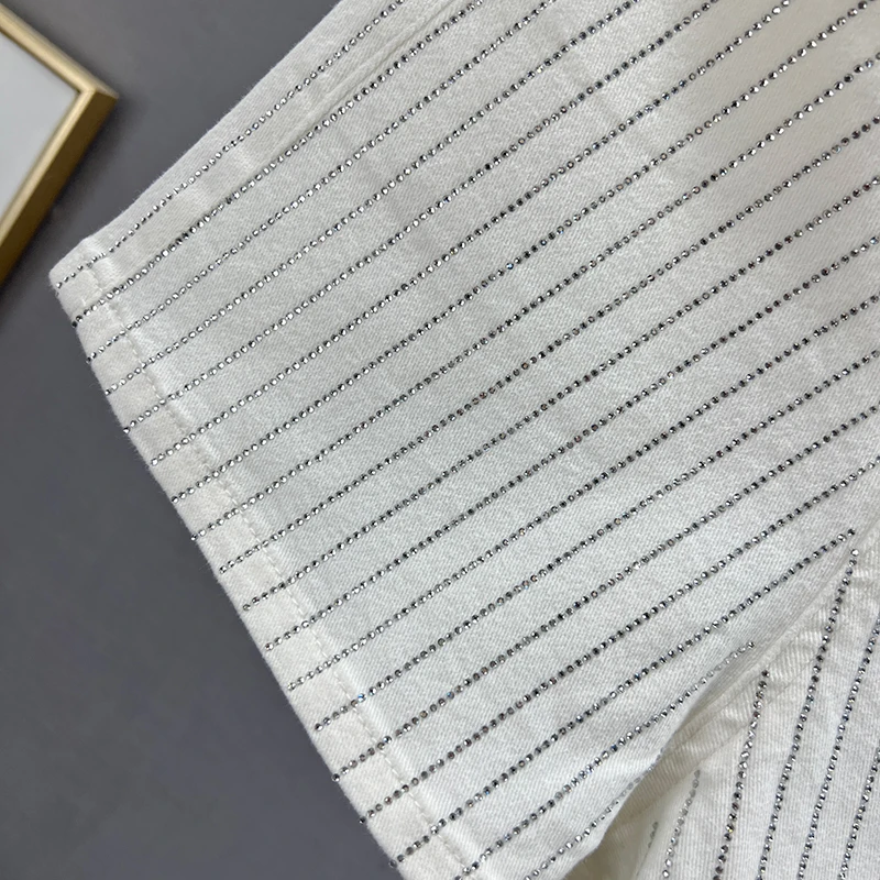 SHUMENG Streetwear Women's Full Diamond White Denim Shorts 2023 Summer Casual Stretch High Waist Short Jeans Hot Pants Female