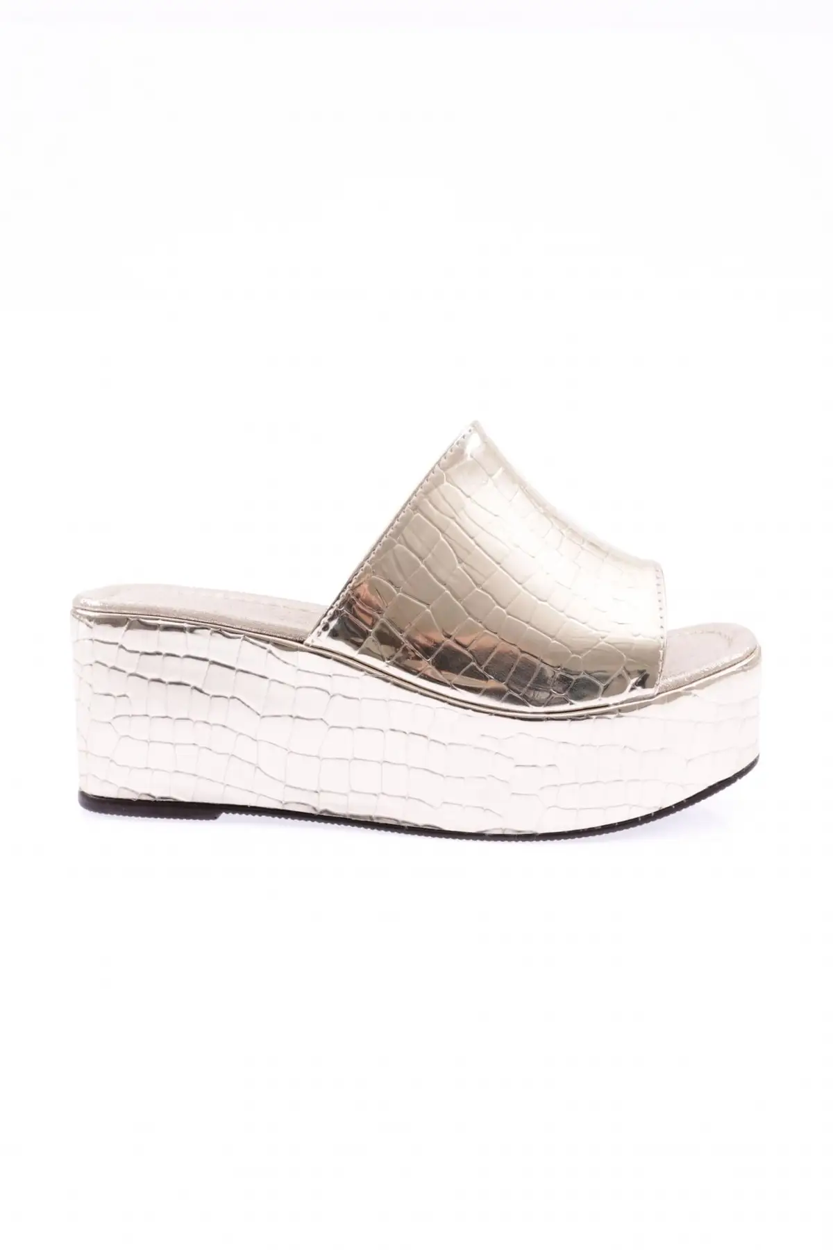 

K130-22y women Mega padding sole slippers