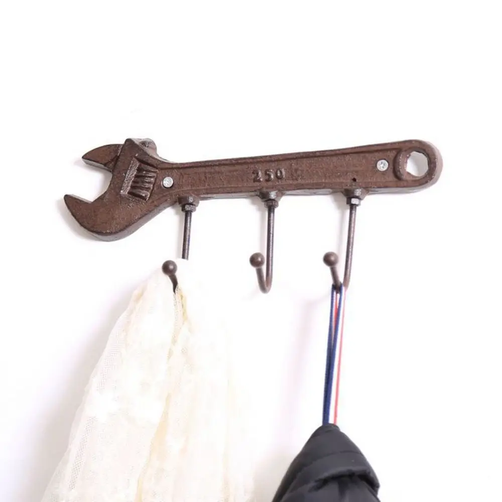 

Cast Iron Spanner Shape for Garden Bar Store Decorative Wall Mounted Home Decoration Hook Metal Hanger Key Rack