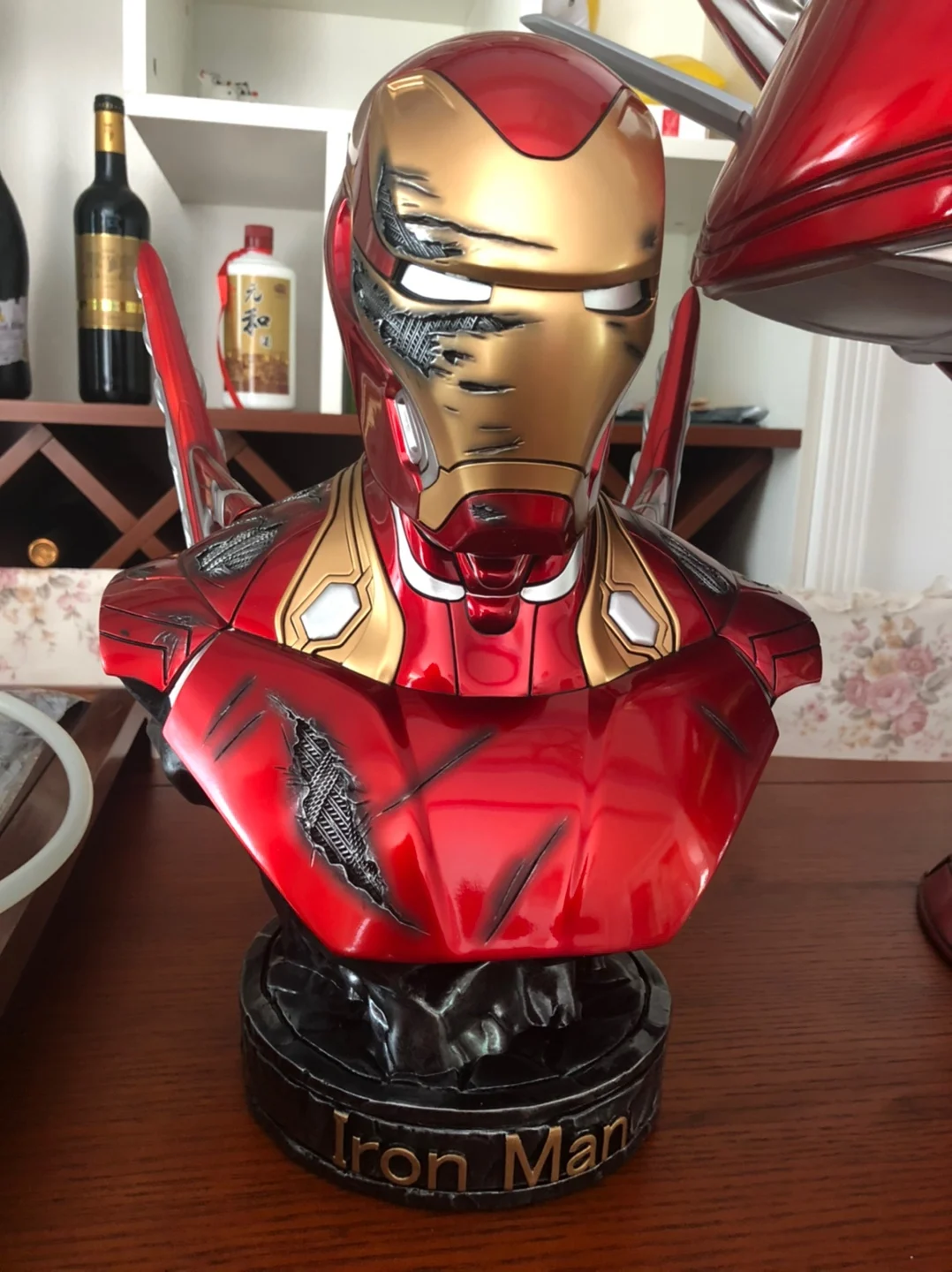 

Marvel 35cm Battle damage version Iron Man MK50 Head bust Portrait GK Action Figure statue Collectible Model home decorations