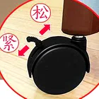 Вешалка для одежды с колесами