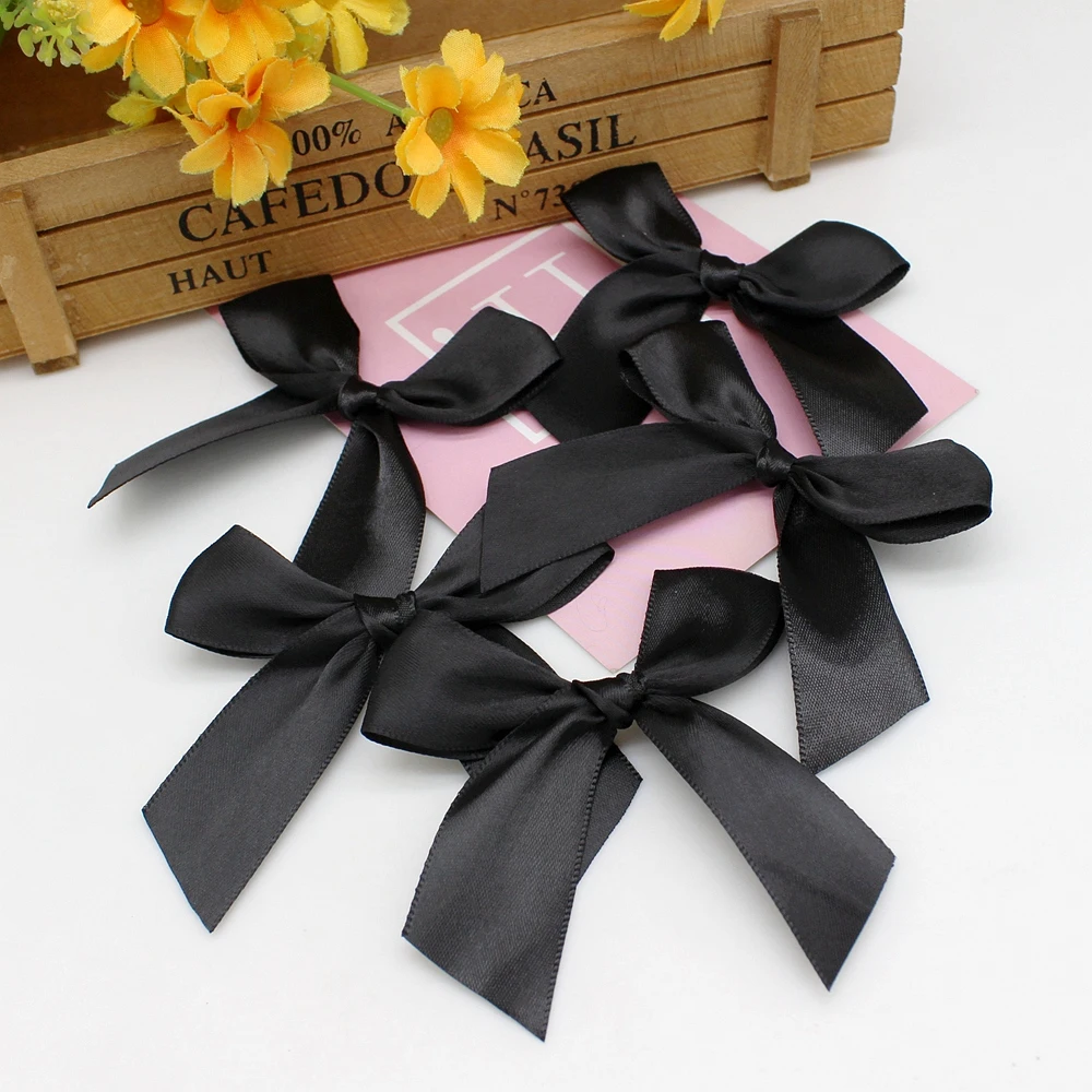 Салфетки из атласной ленты с бантами 50 шт