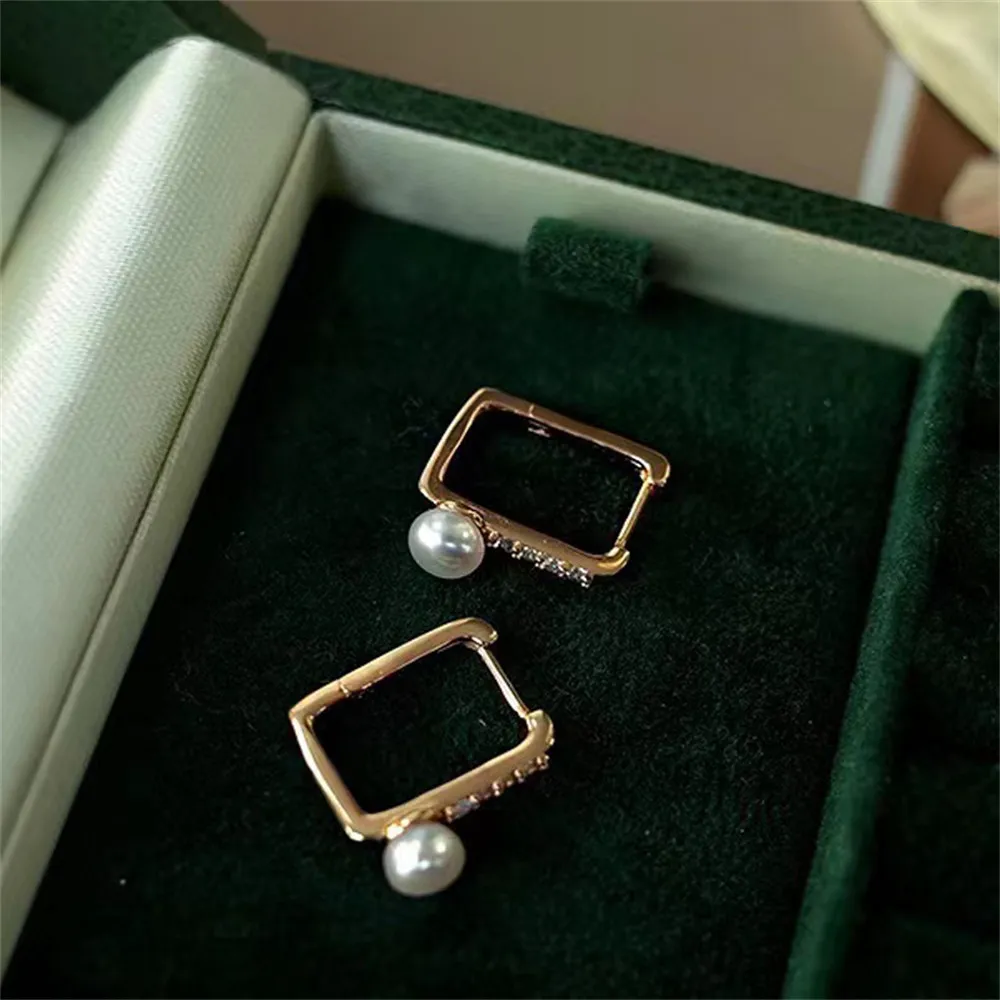 

Серьги-гвоздики из серебра 925 пробы с жемчугом, 6-7 мм