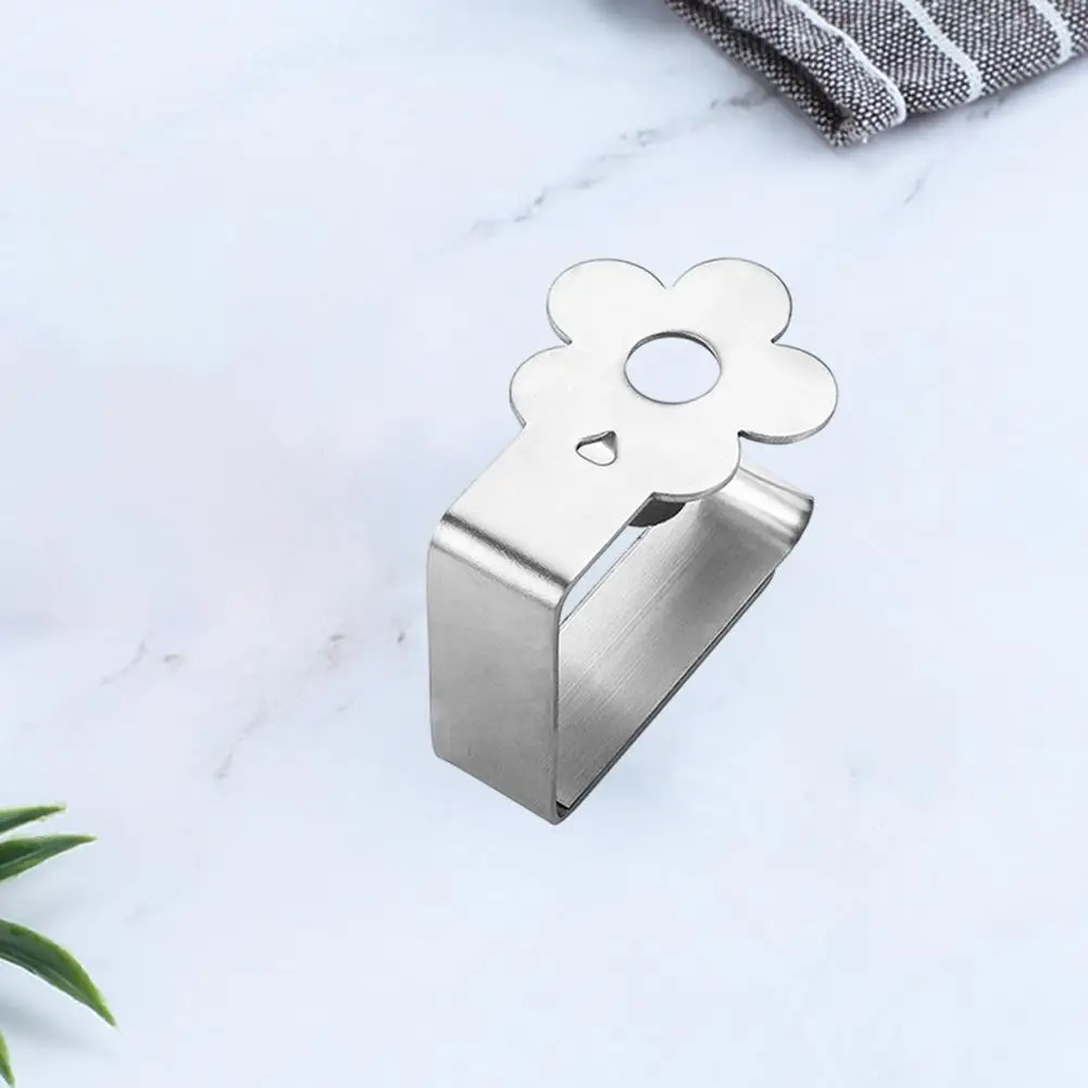 

Tablecloth Clips 4 Pcs Excellent Anti-slip Stainless Steel Different Shapes Thickened Tablecloth Holders Household Supplies