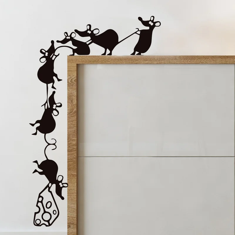 Funny Climbing Cheese Mouse Light Switch Mural Decal Little Carrying Food Wall Sticker Wallpaper PVC Home decor | Дом и сад