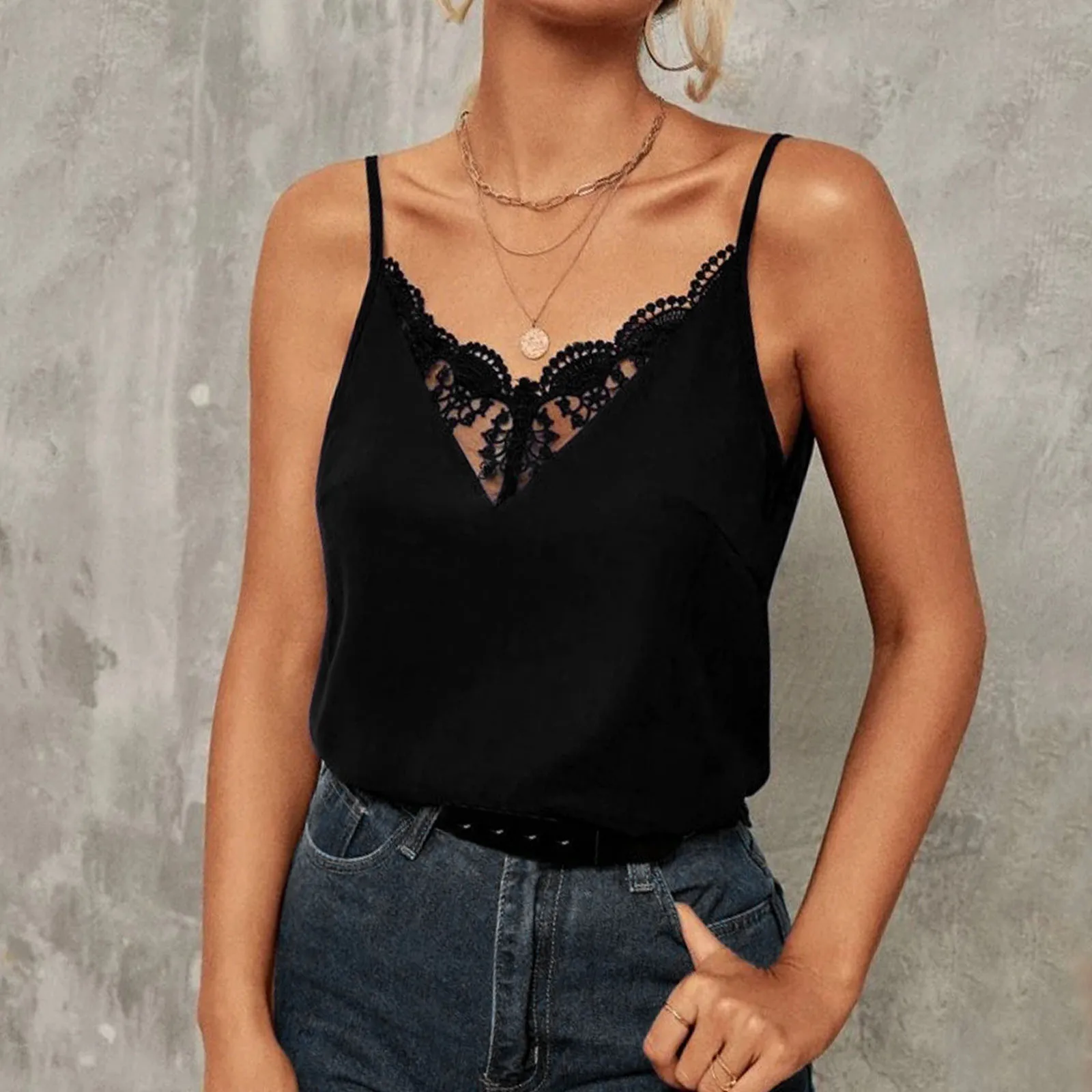 

2022 New Women Solid Color Lace Sleeveless Sexy Casual Vest Top High Quality Sexy Simple Style Tops Fast Shipping In Stock