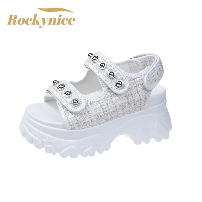 

Сандалии женские на платформе 8 см, дышащие кроссовки на танкетке с заклепками, массивные пляжные тапочки, лето 2022