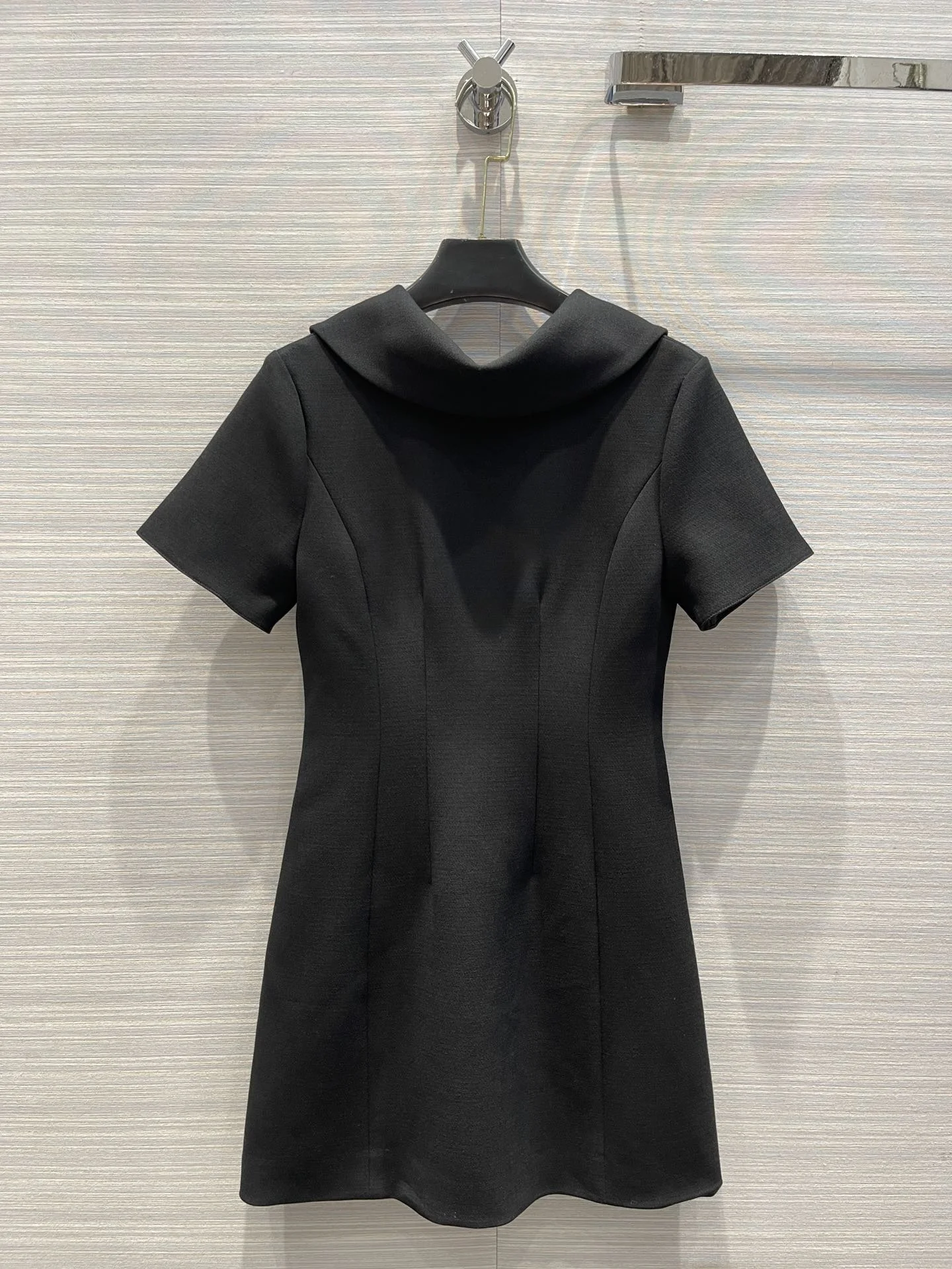 Dress Mini Sweet for Black Women 2023 Design Short Sleeve O-neck Dress Sexy Careful Machine Bow Backless Short Dresses High-end