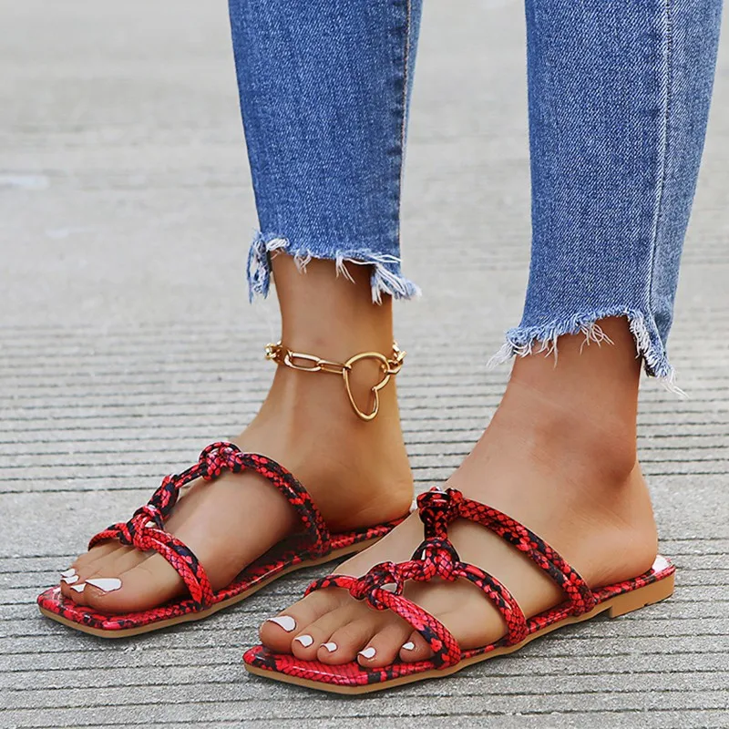 

Шлепанцы женские с квадратным носком, сандалии на плоской подошве, пляжная обувь, классические тапочки, лето 2023