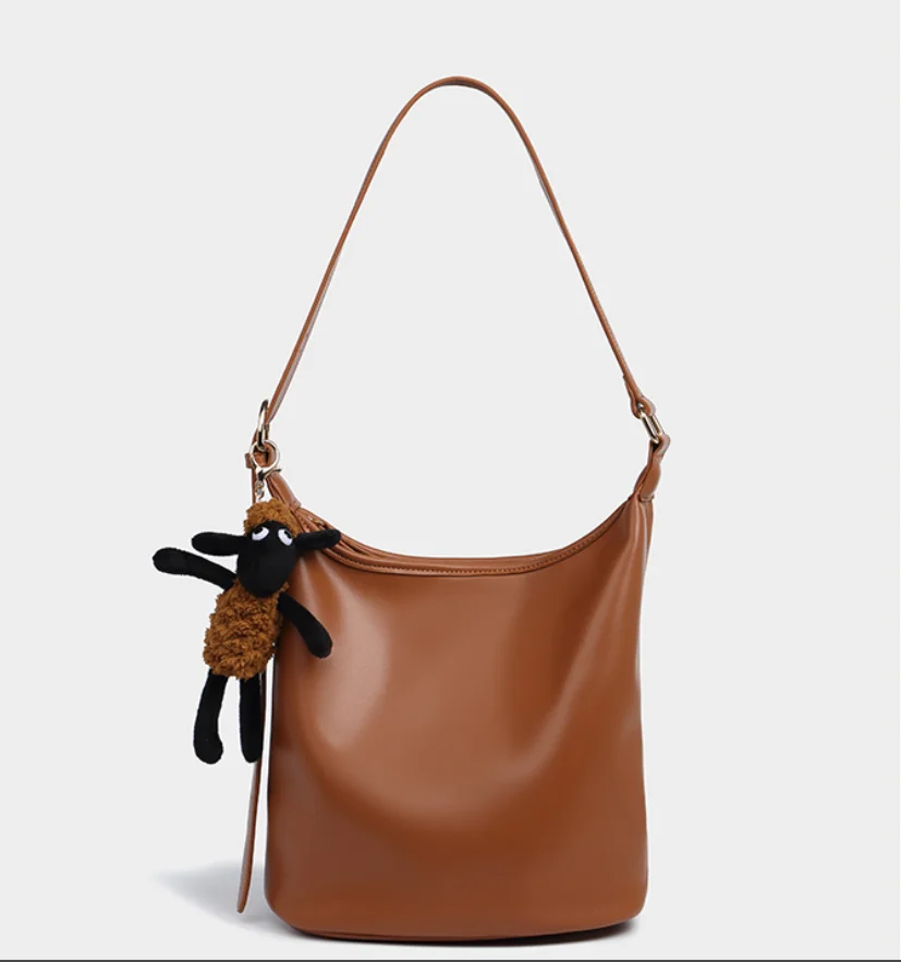 

2022 Fashionable Casual High Quality Leather Bucket Handbag Designer Lady Luxury One Shoulder Armpit Bag
