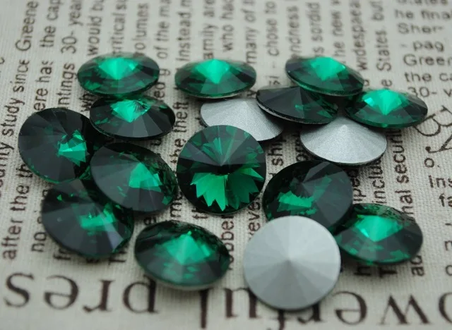 

100 шт./лот зеленый циркон 8 мм, 10 мм, 12 мм, 14 мм, 16 мм, 18 мм, 20 мм китайские высококачественные круглые красивые каменные стеклянные бусины Rivoli