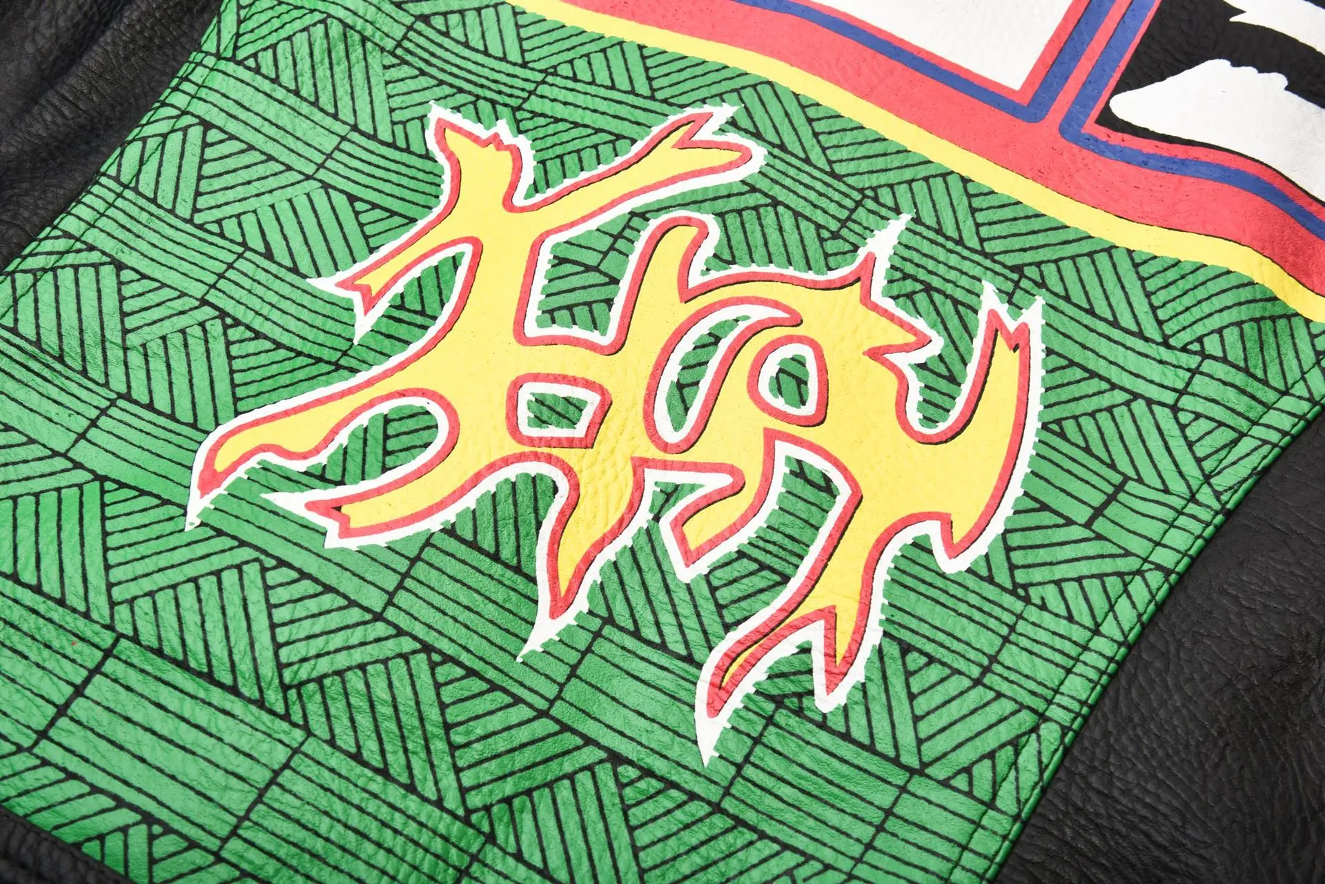 Women's autumn and winter new street rock punk pattern printing personality metal badge rivets short leather jacket spot