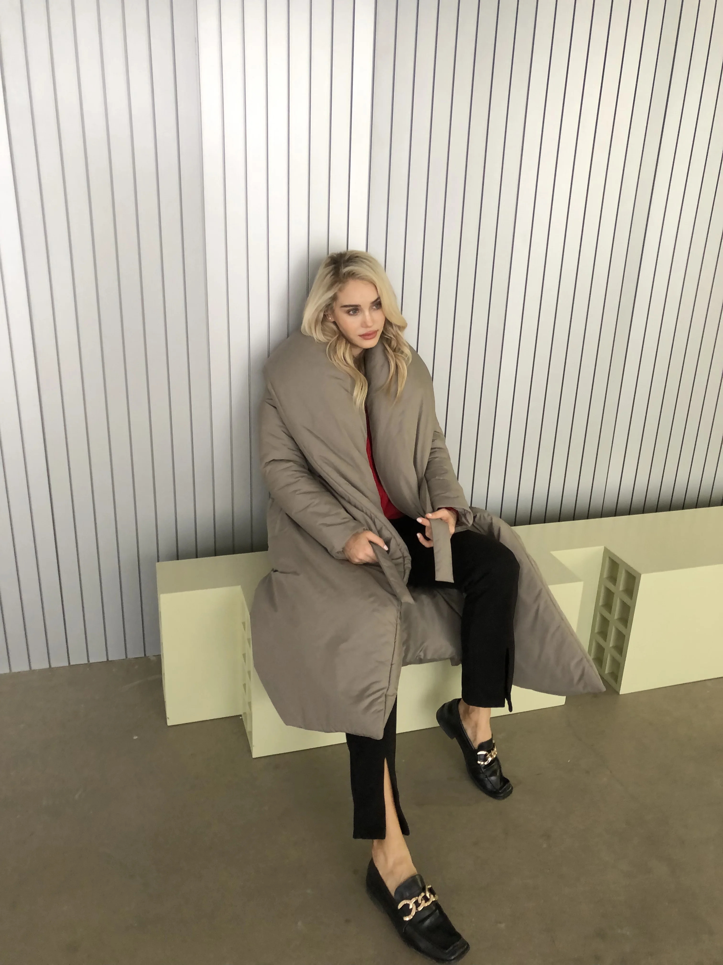New Design 2022 Women Winter degree Thick Coat Warm Parka Oversized Maxi Long coat with belt Casual Outerwear