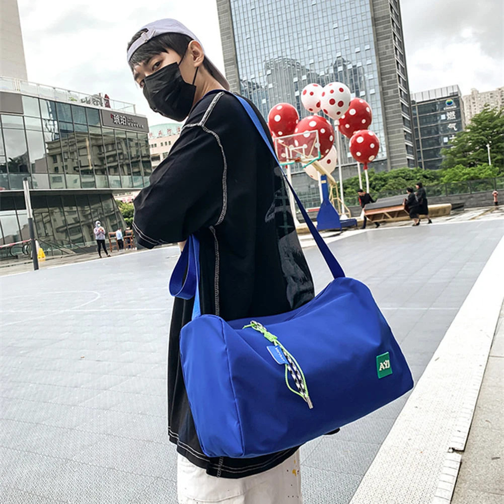 

Nylon Sports Bag Large Capacity Dry Wet Separation Bags Waterproof Multifunctional Wear-resistant with Fixing Belt for Men Women