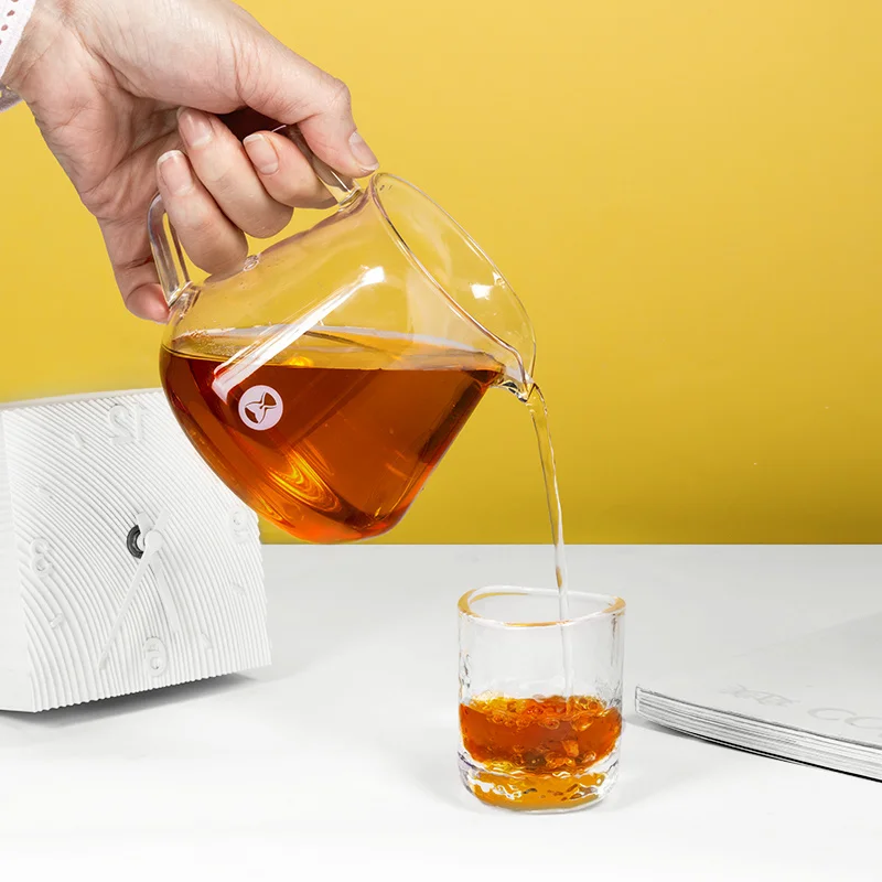 

Server Glass Sharing Coffee Pot A Water Level Display Mark