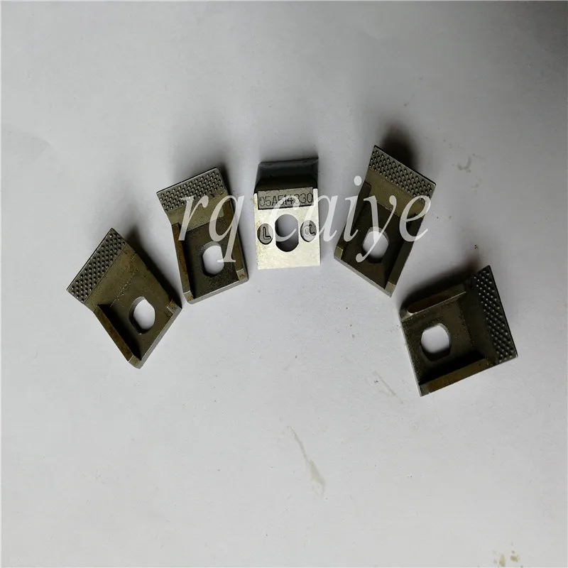 Захватная накладка Roland 600 05А 514330 105A5143