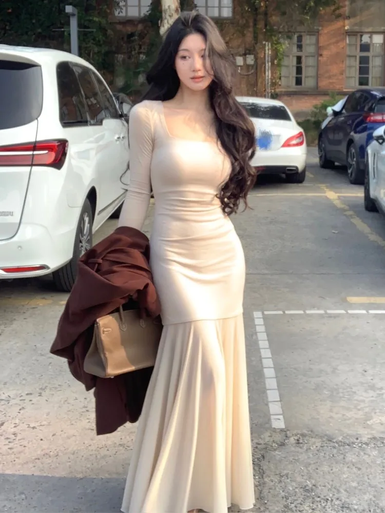 Осенне-зимние облегающие трикотажные платья с квадратным вырезом для женщин