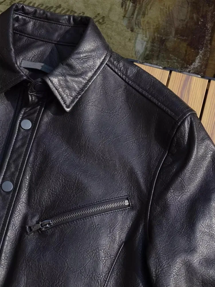 Мужская короткая куртка из натуральной овечьей кожи