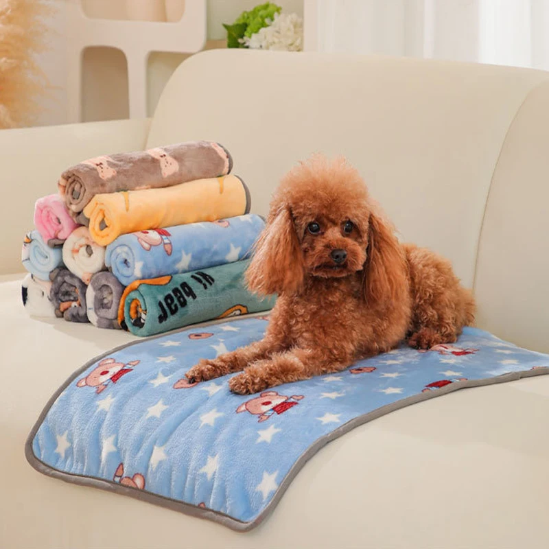 

Flannel Cartoon Printed Dog Blanket Bed Thin Pet Blanket Coral Fleece Dog Bed Mat Warm Cat Beds Sleeping Hamster Rabbit Beds