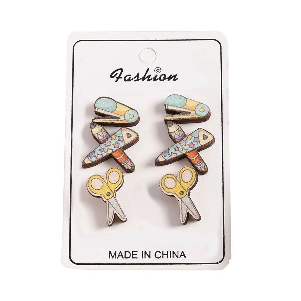 

Женские серьги-гвоздики из дерева с подвеской