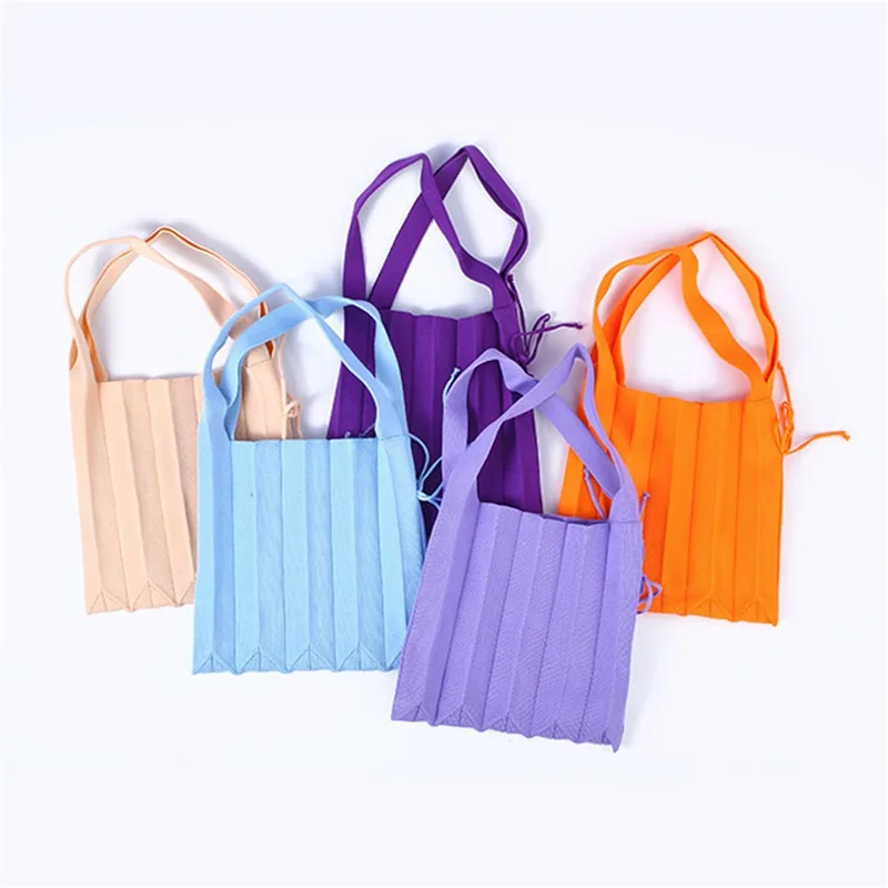 

Маленькая шикарная женская летняя сумка, вязаные плиссированные сумки на плечо, сумки для покупок в Корейском стиле на шнурке, плетеная сумка на плечо для девушек