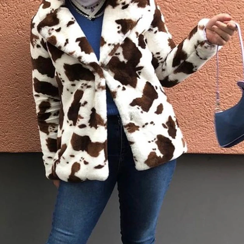 Faux Fur Coats Warm Woman Jacket Leopard Print Casual Loose 2021 Winter Streetwear Y2K Fashion Outwear Female Fluffy Overcoats