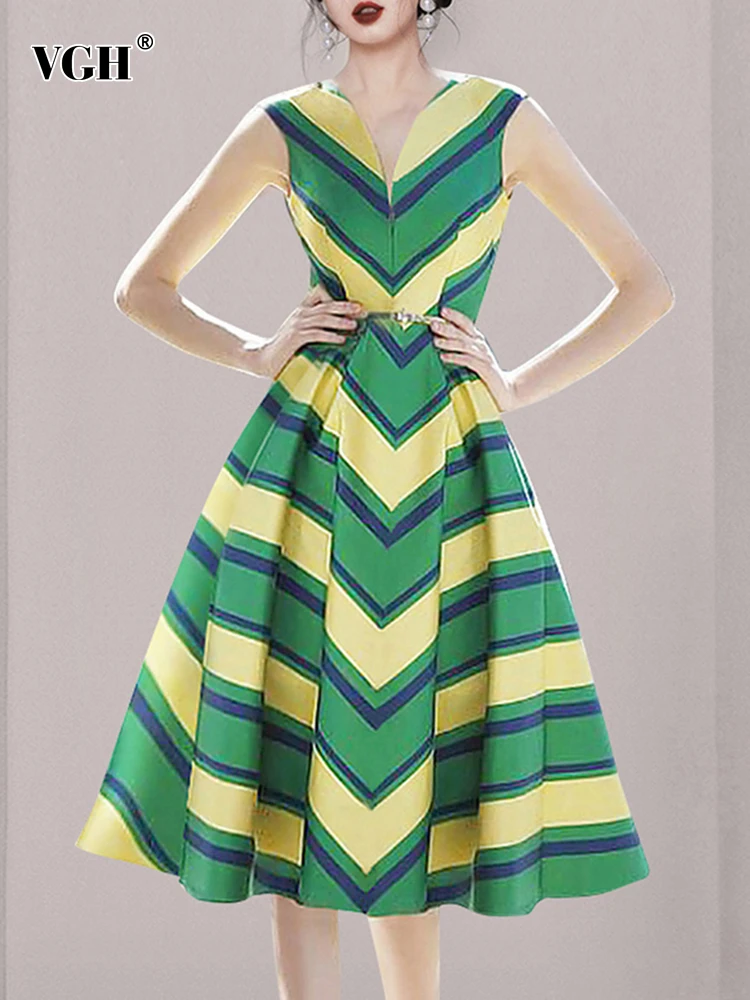 

VGH Fashion Summer Dress For Women V Neck Sleeveless Colorblock Striped High Waist Midi A Line Dresses Female 2022 Clothing New
