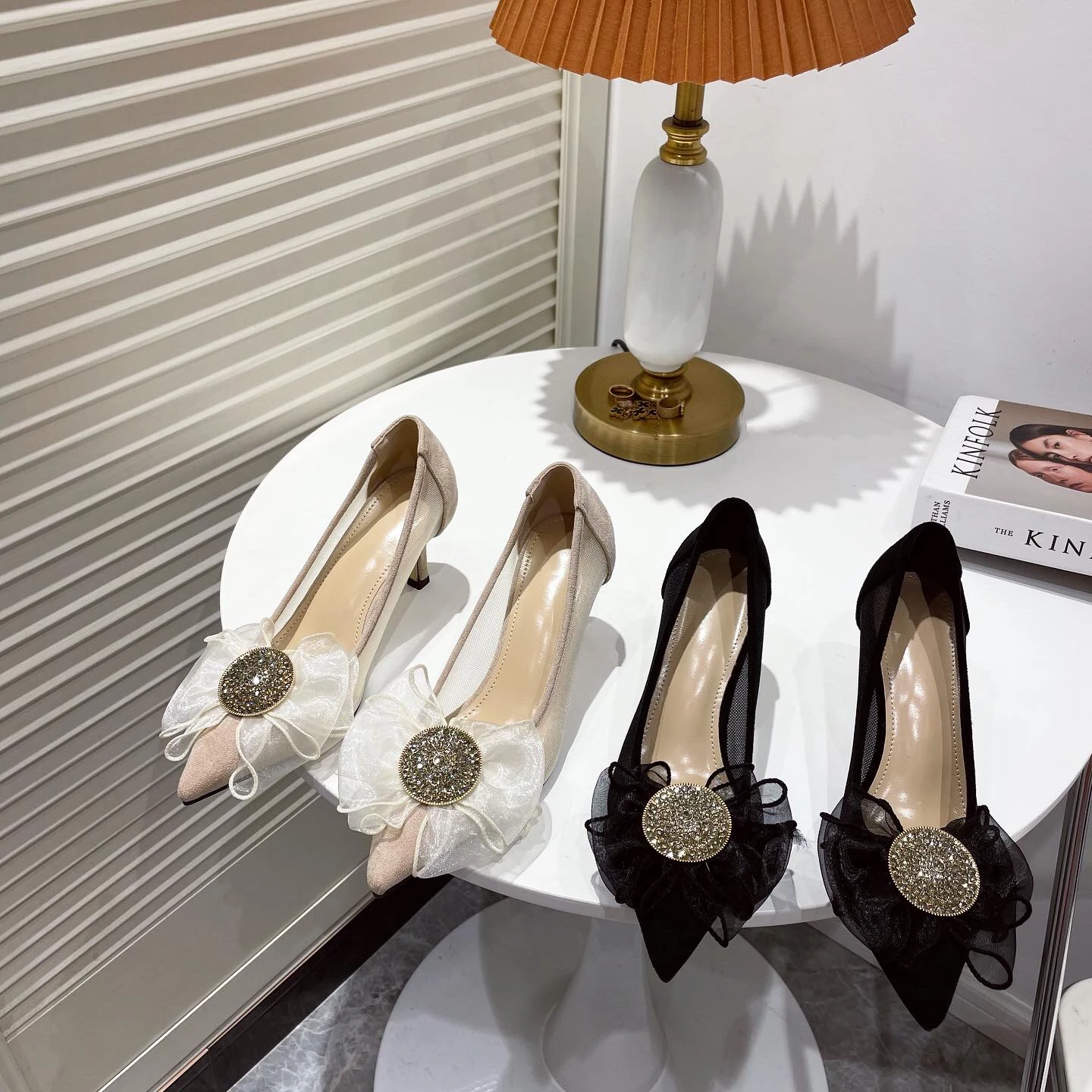 

2023 New Women's Single Shoes Comfortable Mesh Sexy Bowknot Thin Heel Pointed Outwear High Heels Single Shoes