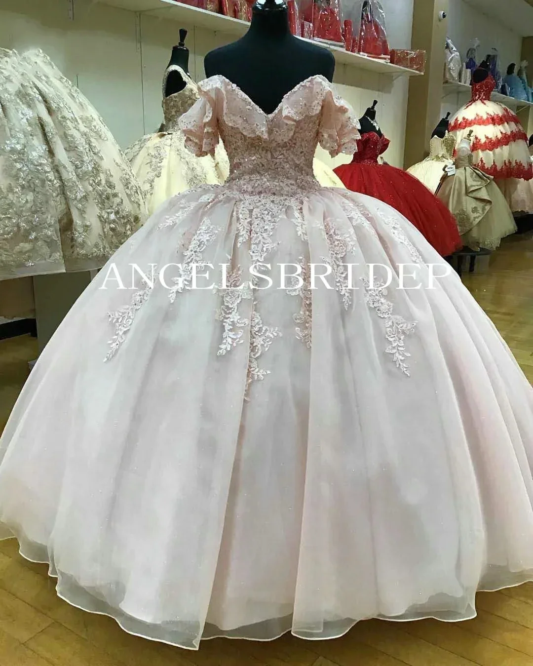 

Angelsbridep Sweetheart Off Shoulder Birthday Party Short Sleeve Quinceanera Dresses Princess Tulle Appliques Sequin Dress