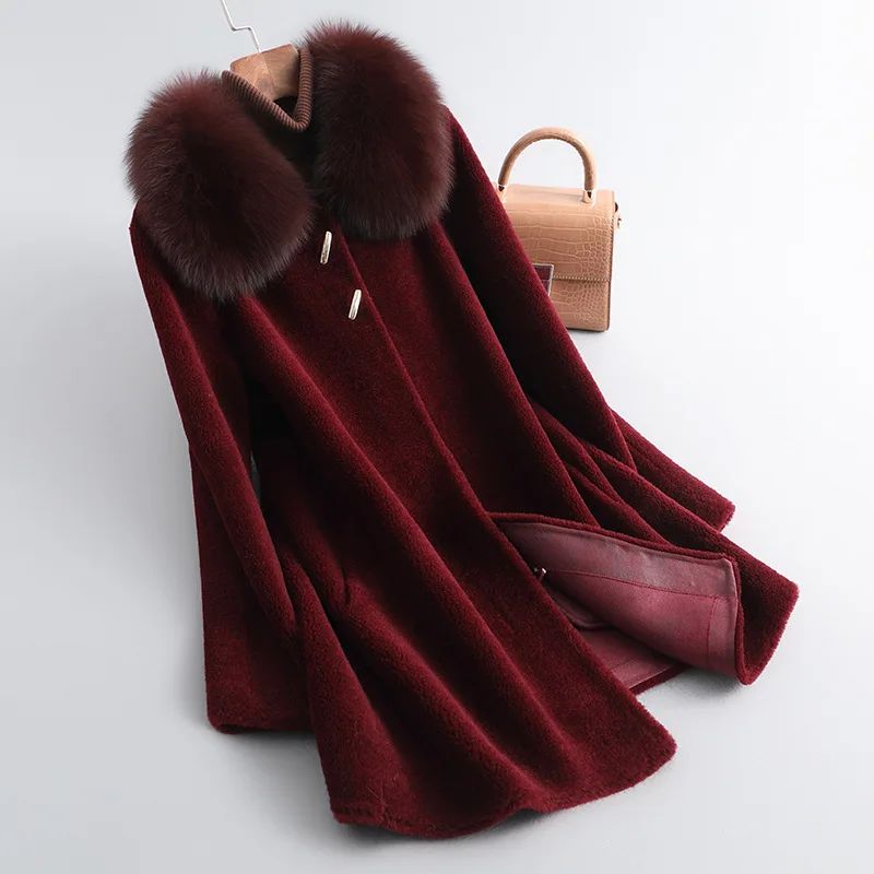 

2023 Winter new Granular sheep fleece coat,mother medium length fox fur collar,fur integrated middle-aged Coat