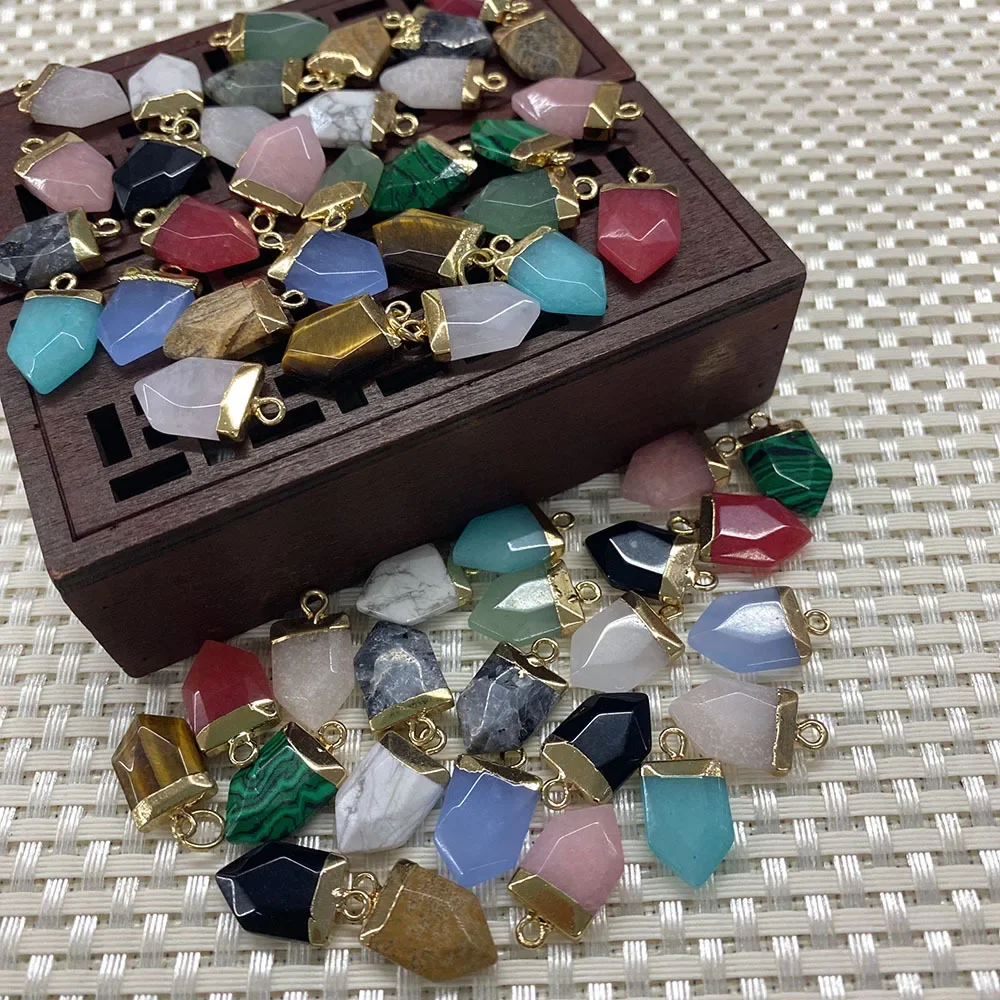 Секция из натурального камня зеленый кулон Dongling 11x20 мм в форме пули плоская