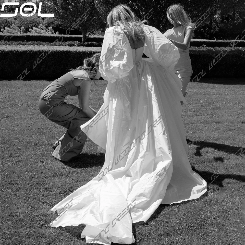 Рисунок 2 - Платье свадебное атласное со съемными