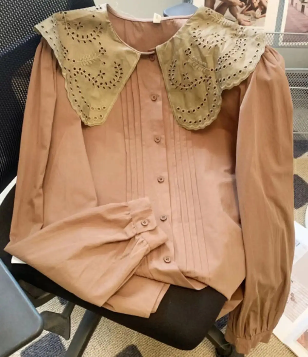 

2023 Autumn Peter Pan Collar Hollow Hook Flower Crease Long Sleeve Cotton Shirt Top Women's Fashion Blouse Korean